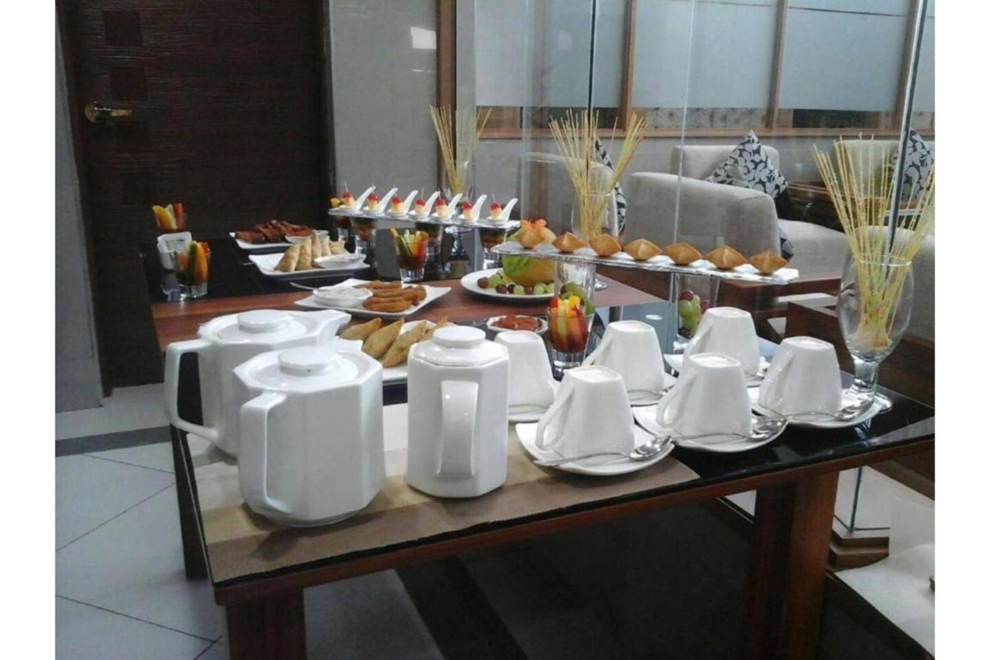 We Hotel & Suites Nairobi Luaran gambar