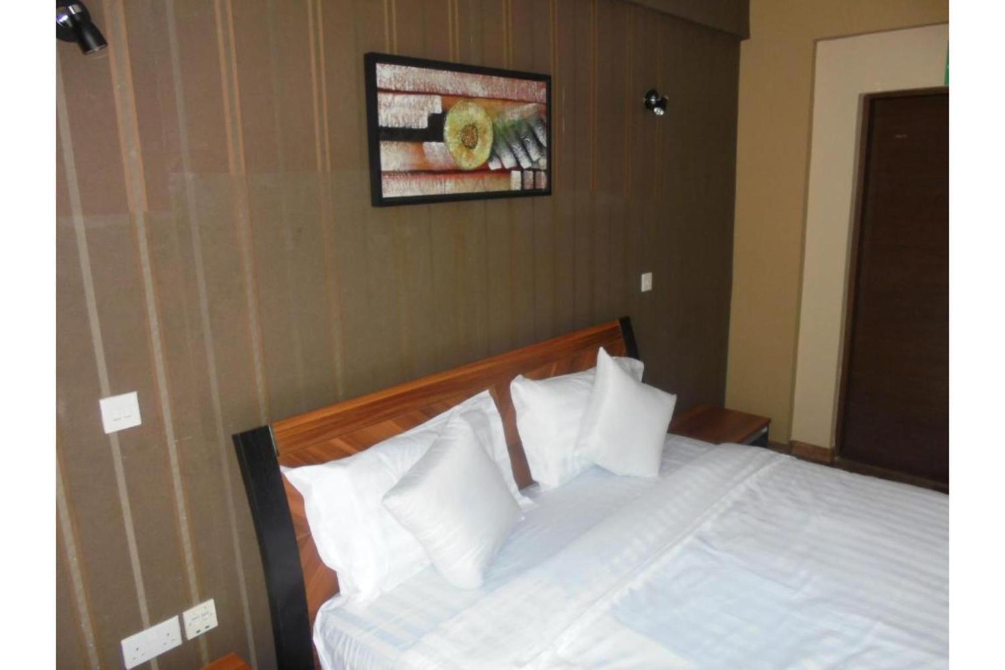 We Hotel & Suites Nairobi Luaran gambar